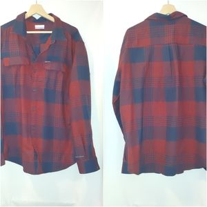 Columbia Men's Red and Blue Plaid Button-Down Shirt